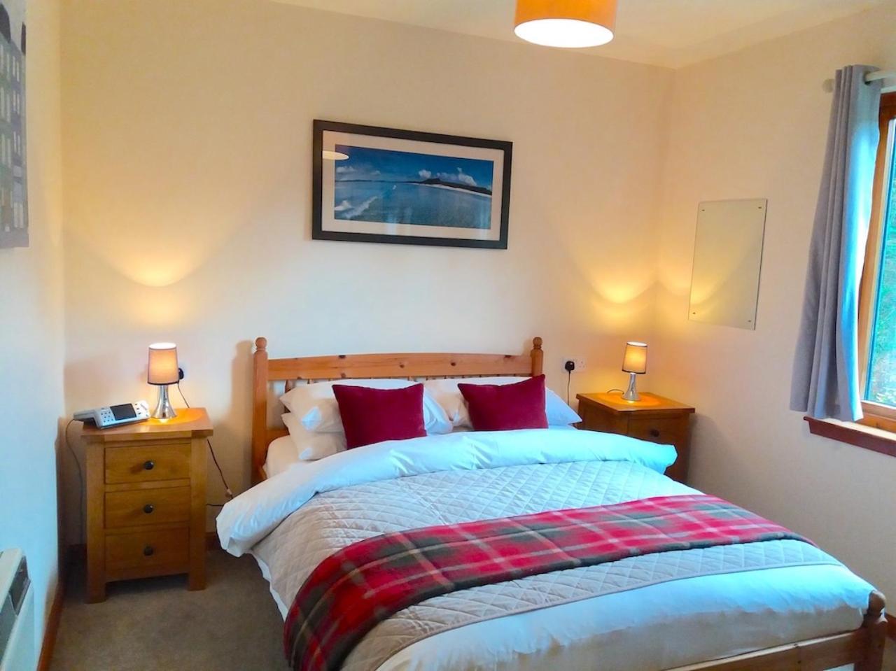 Loch Ness Highland Cottages With Partial Loch View Invermoriston Bagian luar foto